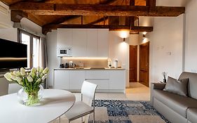Vivaldi Suites R&R